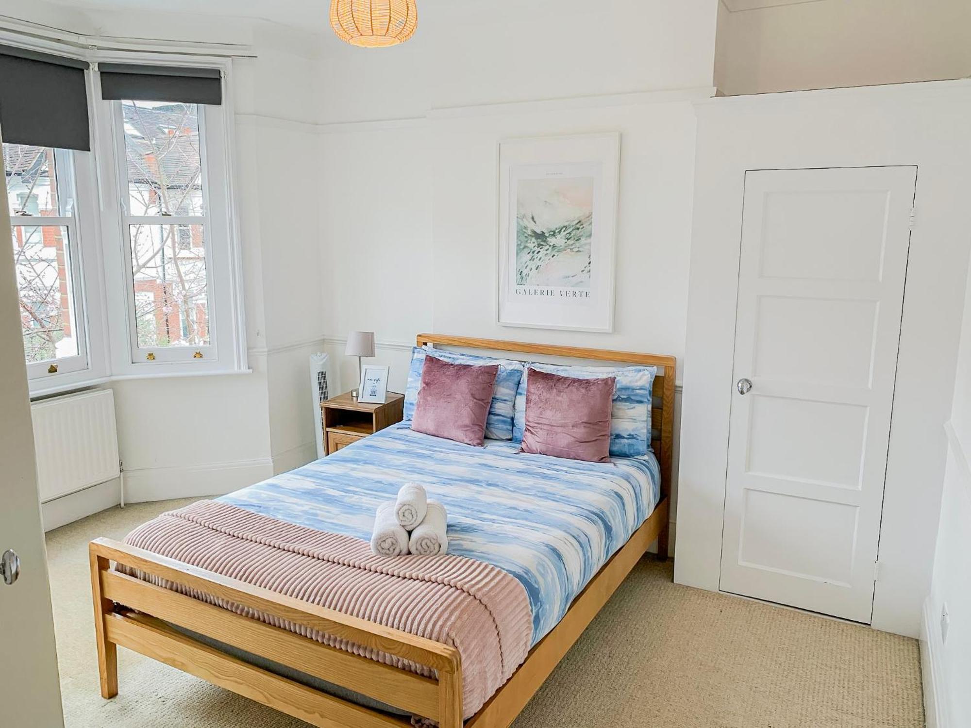 Lovely 3 Bedroom Maisonette With Private Roof Terrace In Hammersmith London Eksteriør billede