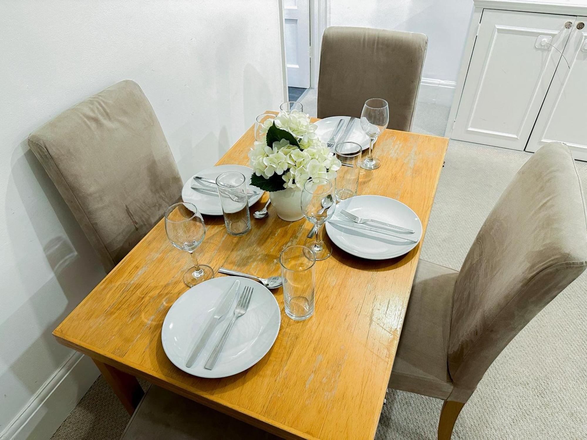 Lovely 3 Bedroom Maisonette With Private Roof Terrace In Hammersmith London Eksteriør billede