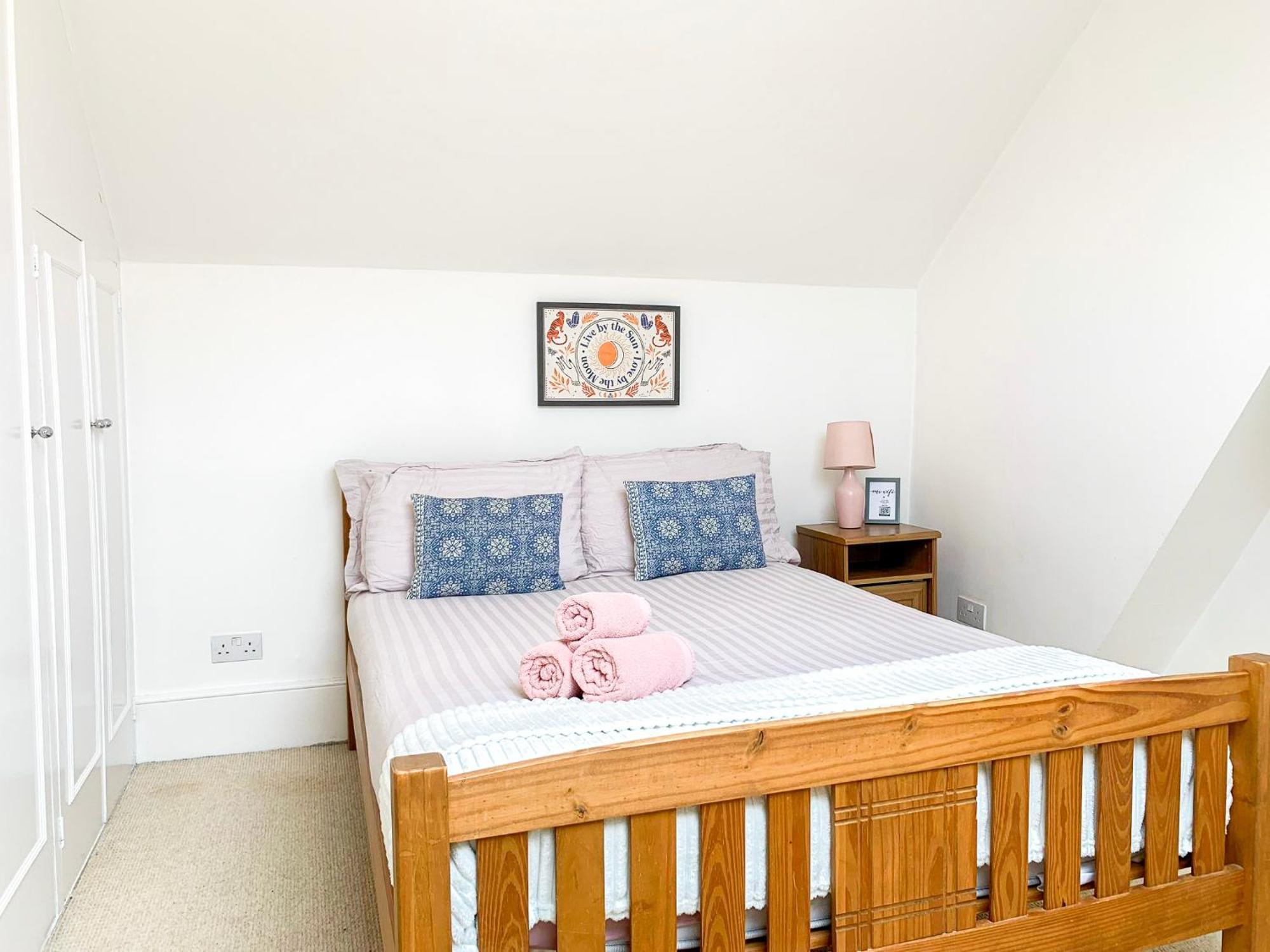 Lovely 3 Bedroom Maisonette With Private Roof Terrace In Hammersmith London Eksteriør billede
