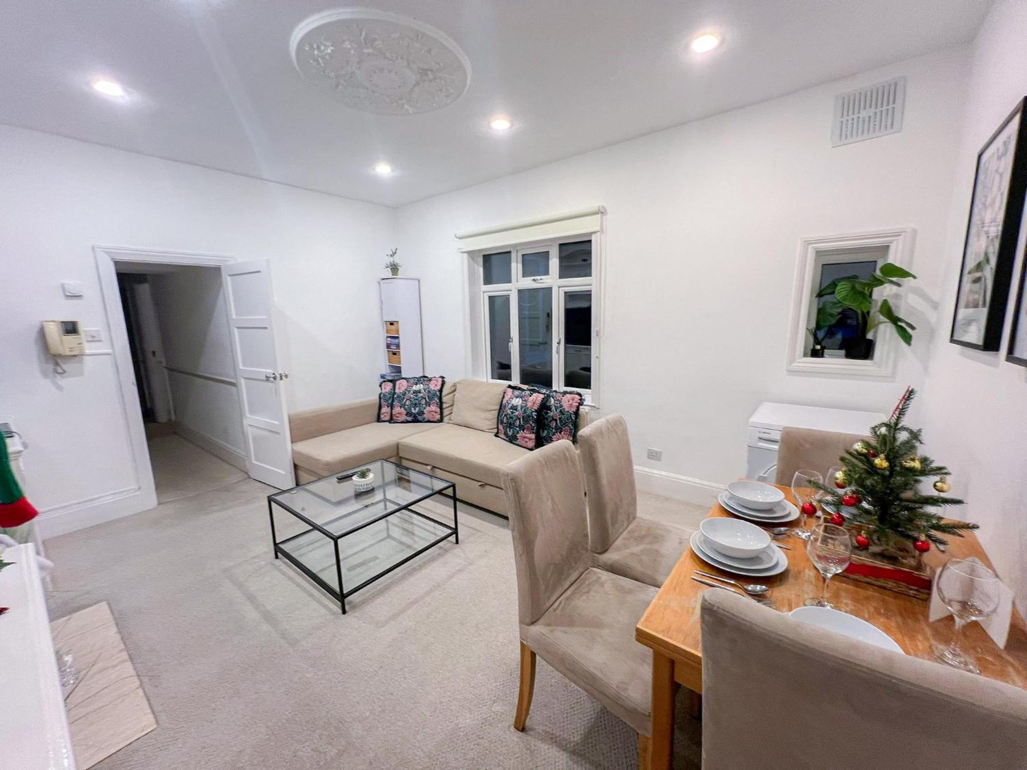 Lovely 3 Bedroom Maisonette With Private Roof Terrace In Hammersmith London Eksteriør billede